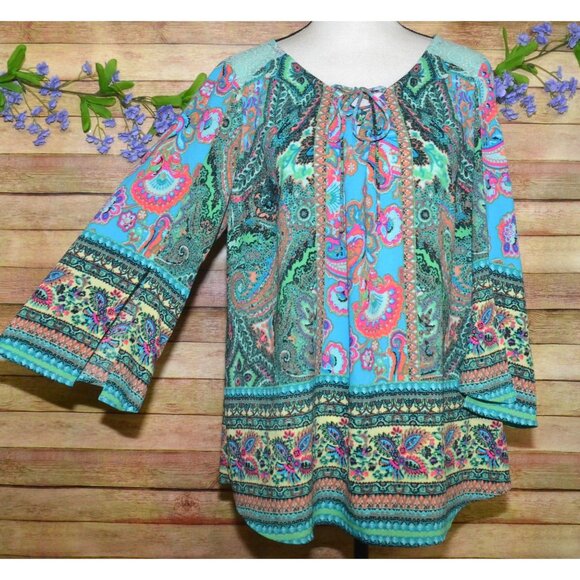 Figueroa & Flower Womens 2X Green Floral Lace Up Lace Back Blouse Tunic Top - Picture 6 of 14